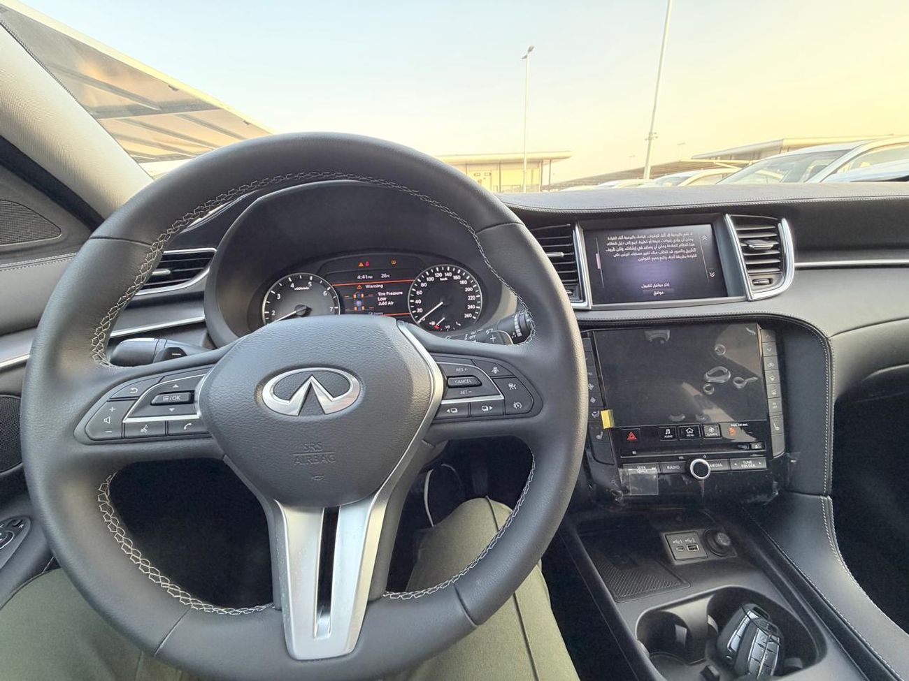 إنفينيتي QX50 Luxury 2.0L RWD