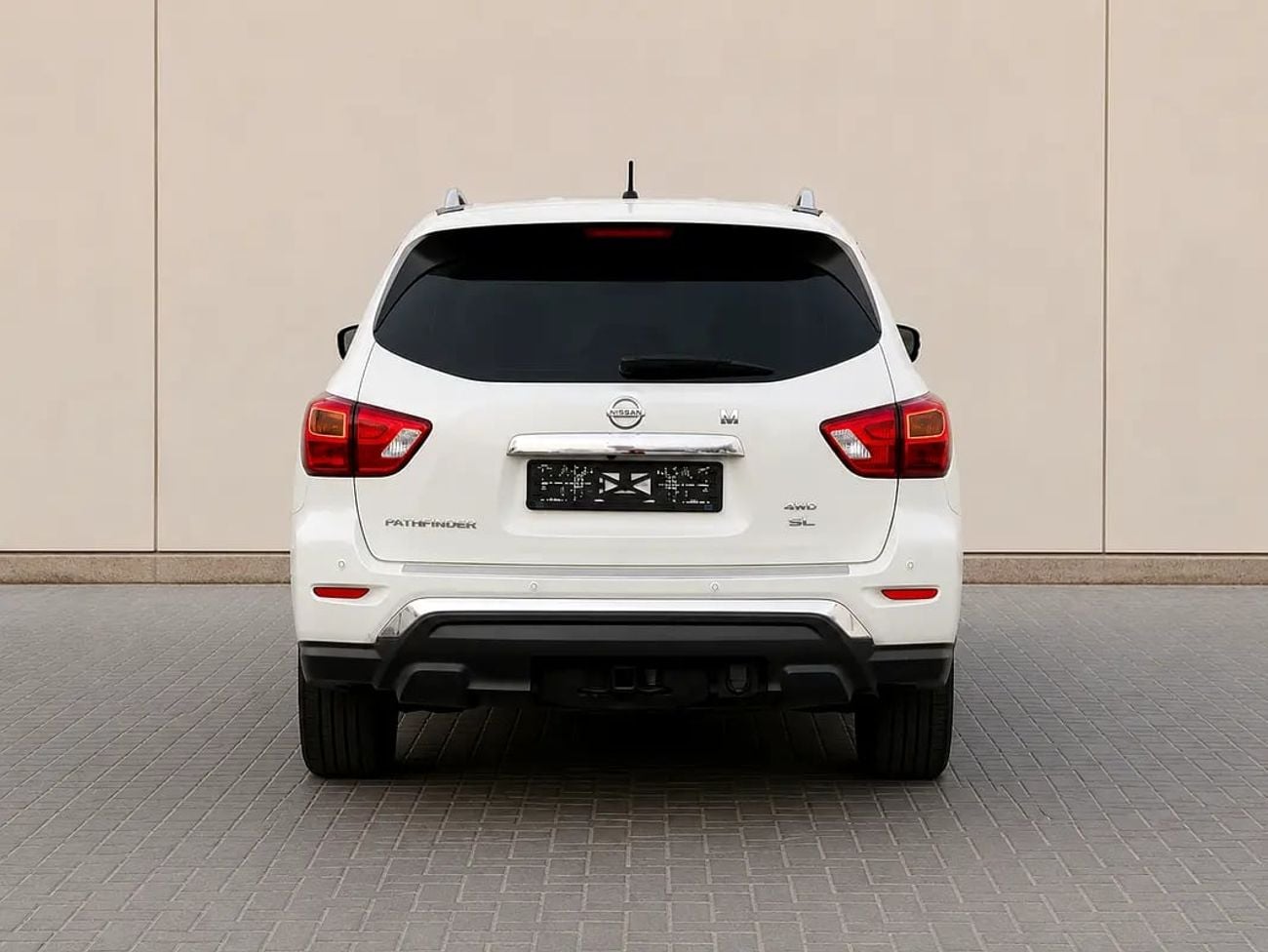 Nissan Pathfinder 873 P.M | SL | GCC Specs | Low Mileage | Family SUV