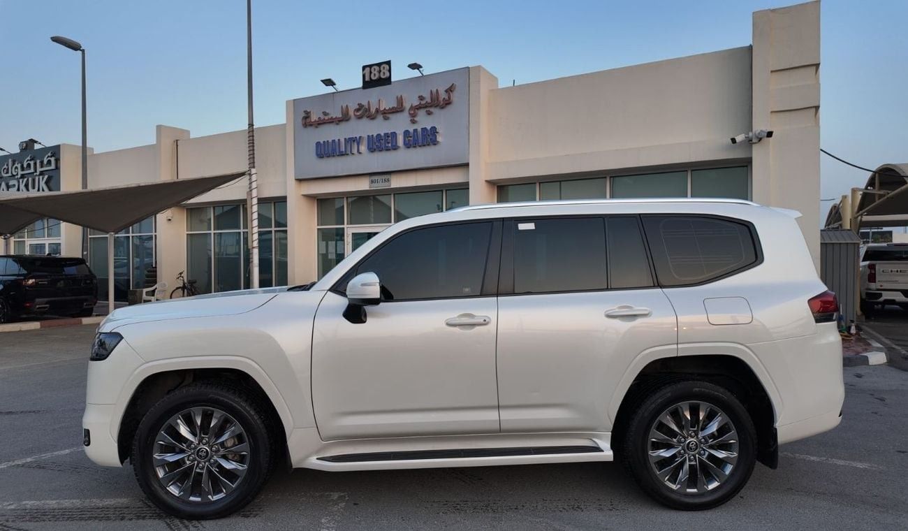 Toyota Land Cruiser GXR V6 4.0L || Full Service History Available | GCC | Zero Down payment support