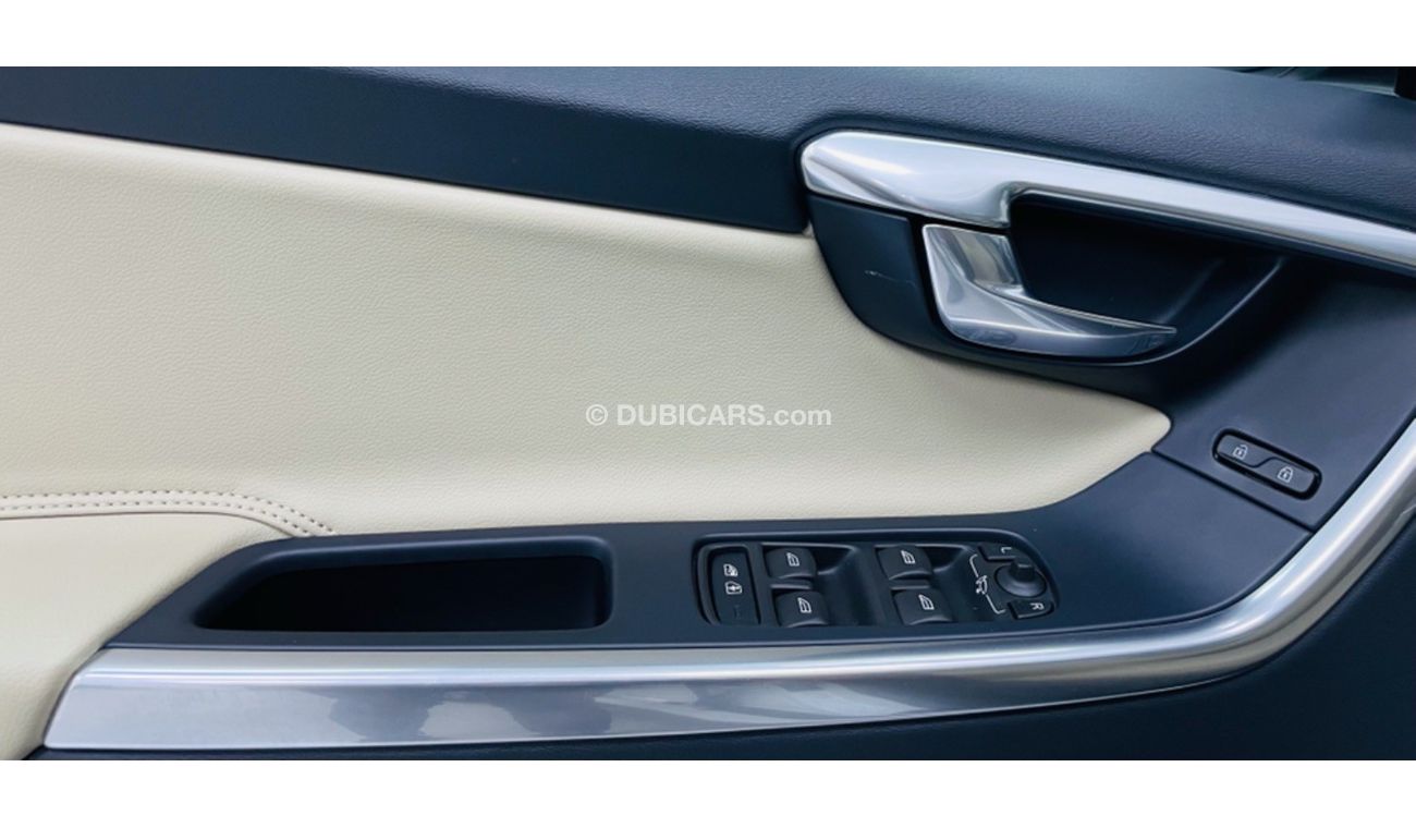 Volvo XC60 UNDER WARRANTY FROM AGENCY  FSH … ORIGINAL PAINT .. perfect Condition .. Low mileage