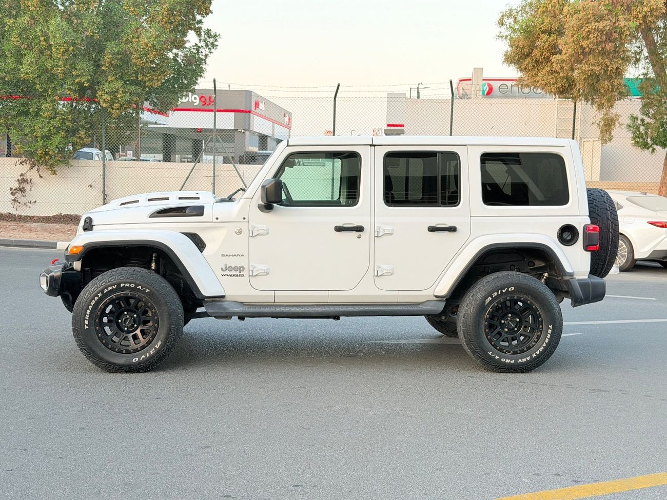 جيب رانجلر Sahara 3.6L A/T (5 Seater)