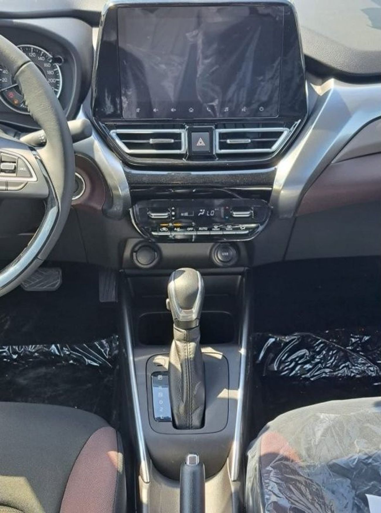 Suzuki Fronx SUZUKI FRONX 1.5L v4 petrol 2024