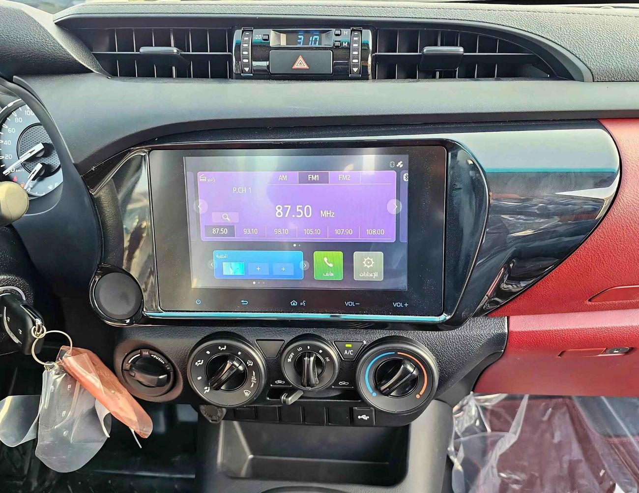 Toyota Hilux GL-G | EURO 4 | SINGLE CABIN | M/T | 2.7L V4 PETROL | DVD+ CAMERA | 4WD (CODE # GL-G)