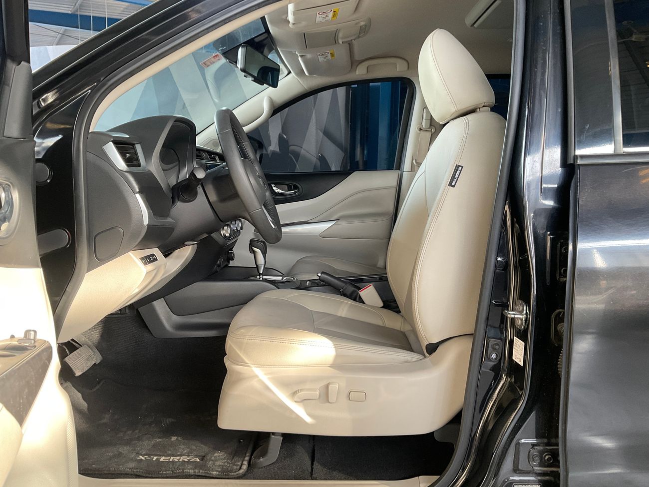 Nissan XTerra Platinum | Guaranteed Warranty | 0 Down Payment