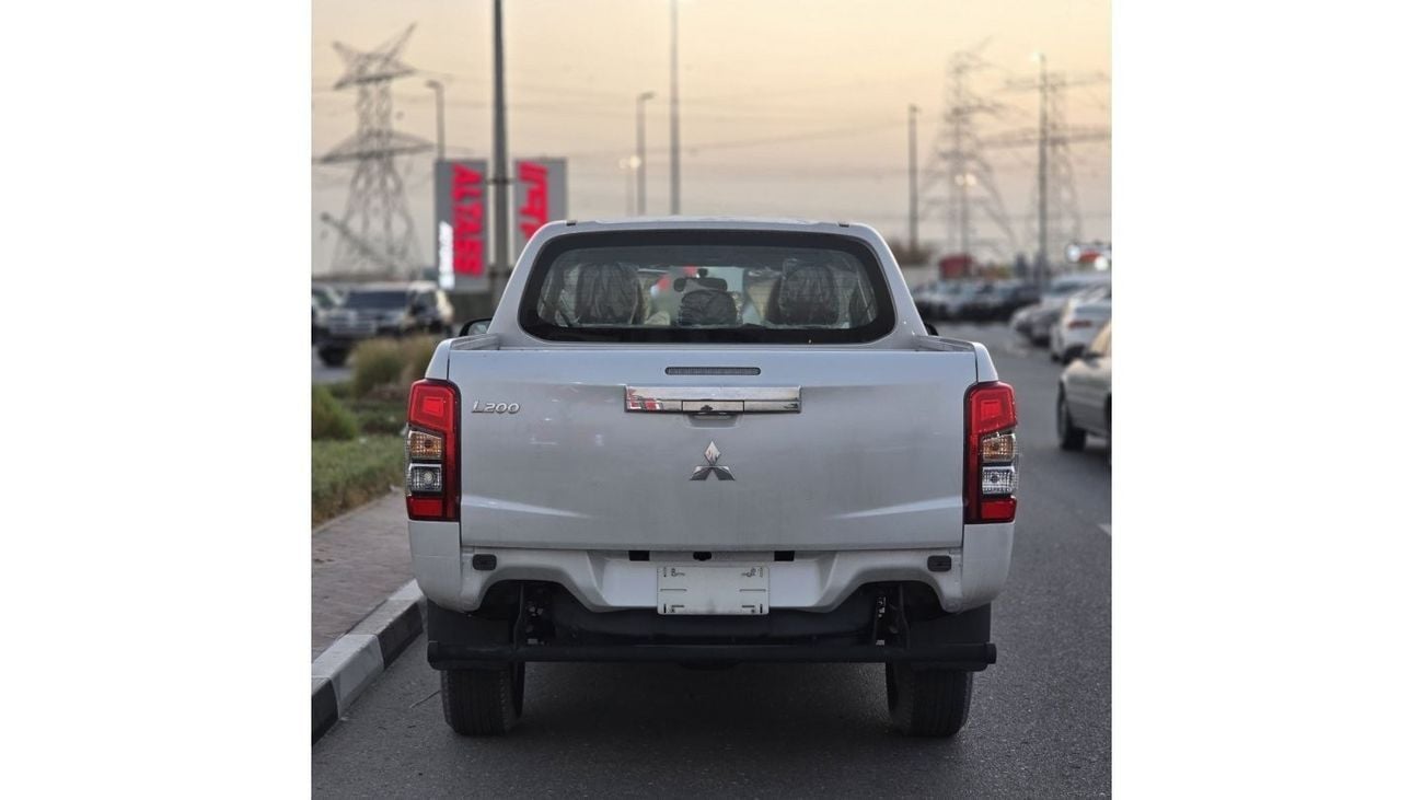 Mitsubishi L200 2022 L200 2.2L AT Diesel 4WD 2022 Model