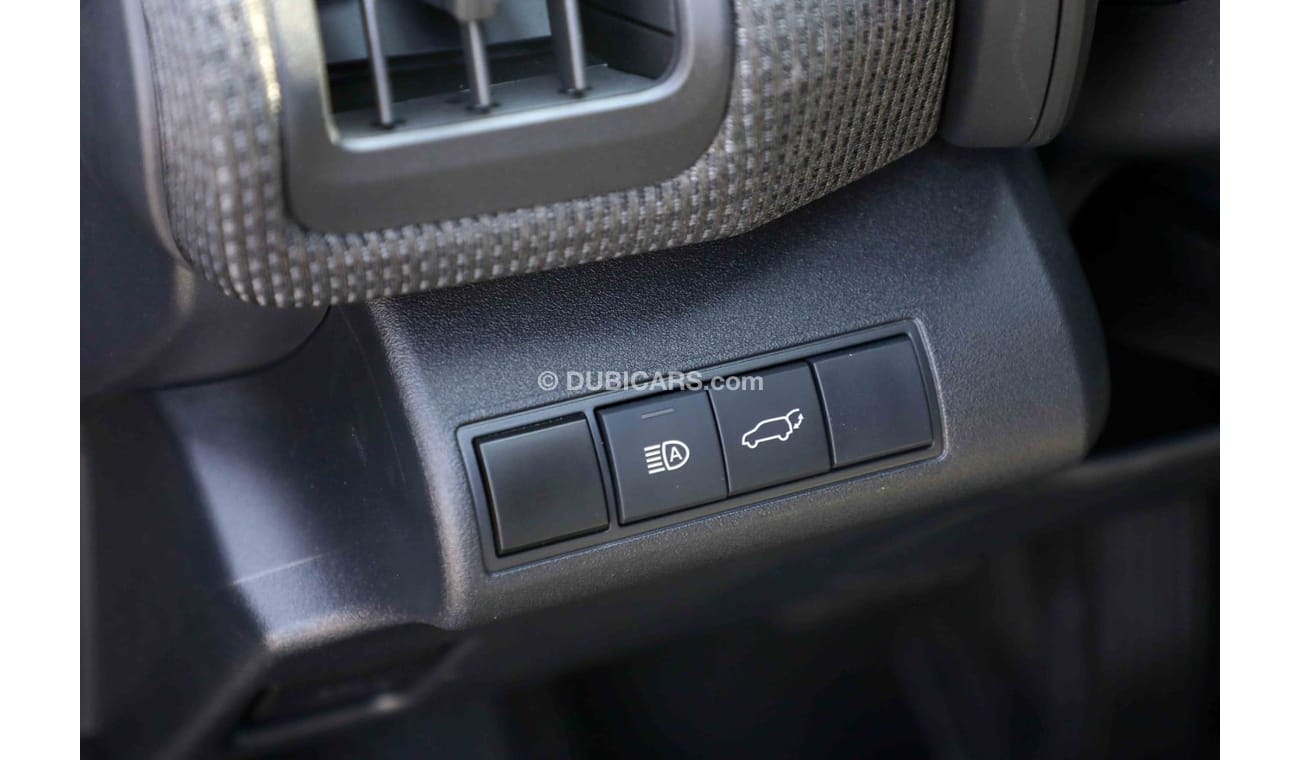 Toyota bZ4X 2022 Toyota bZ4X X-Mode Pro AWD - White inside grey