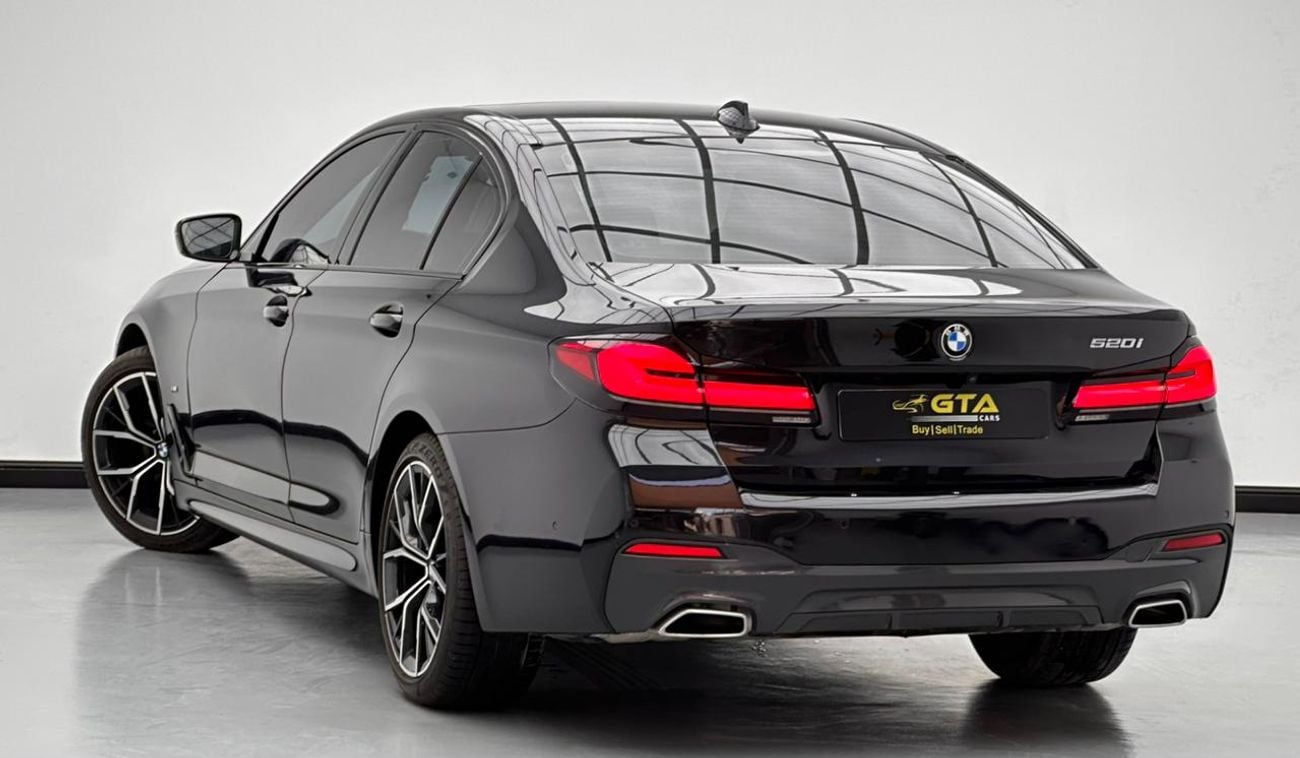 BMW 520i 2023 BMW 520i M-Sport M-Kit, Sep/2028 BMW Warranty + Service Contract, BMW Full Service History, GCC