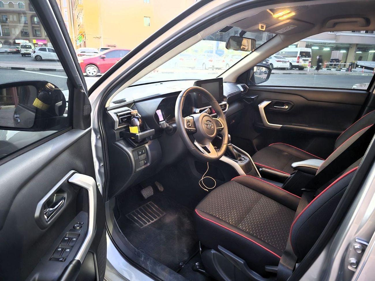 Toyota Raize 1.0T G ONLY 800X60 MONTHLY EXCELLENT CONDITION Salary Required AED 3000/- only!!