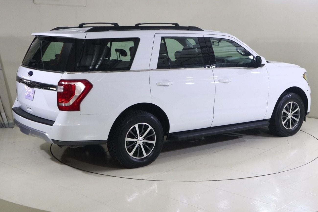 فورد إكسبيديشن XT021 / FREE REGISTRATION + INSURANCE / AL TAYER MOTORS AL SHOWROOM