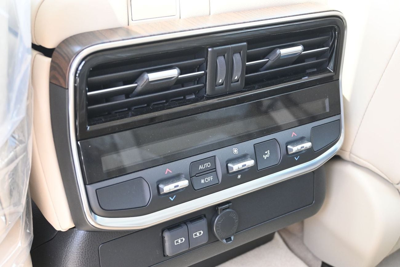 تويوتا لاند كروزر Toyota Land Cruiser VX 4.0L V6, 4WD Model 2026