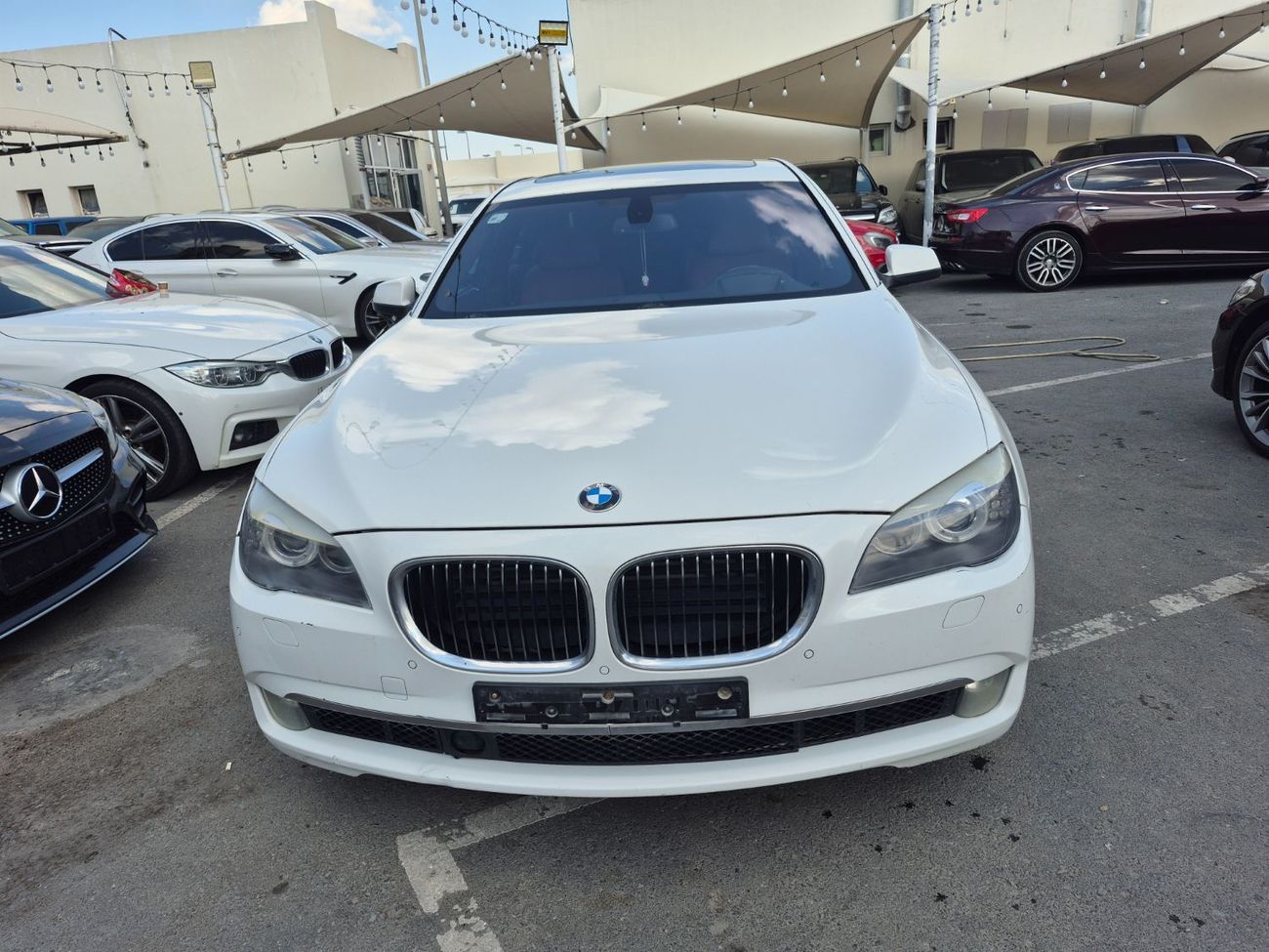 بي أم دبليو 750i