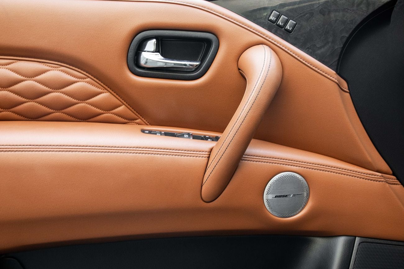إنفينيتي QX80 Sensory Plus QX80 Sensory Plus | 2,840 P.M | 0% Downpayment | Low Km | Under Warranty
