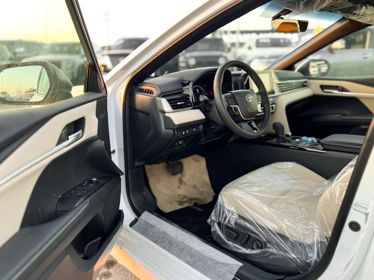 Toyota Camry EXPORT ONLY - TOYOTA CAMRY 2.5L G HEV