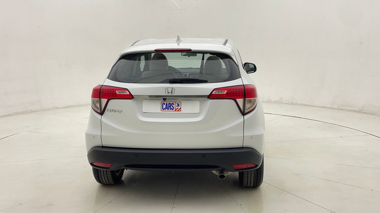 هوندا HRV LX 1.8 | بدون دفعة مقدمة | اختبار القيادة في المنزل