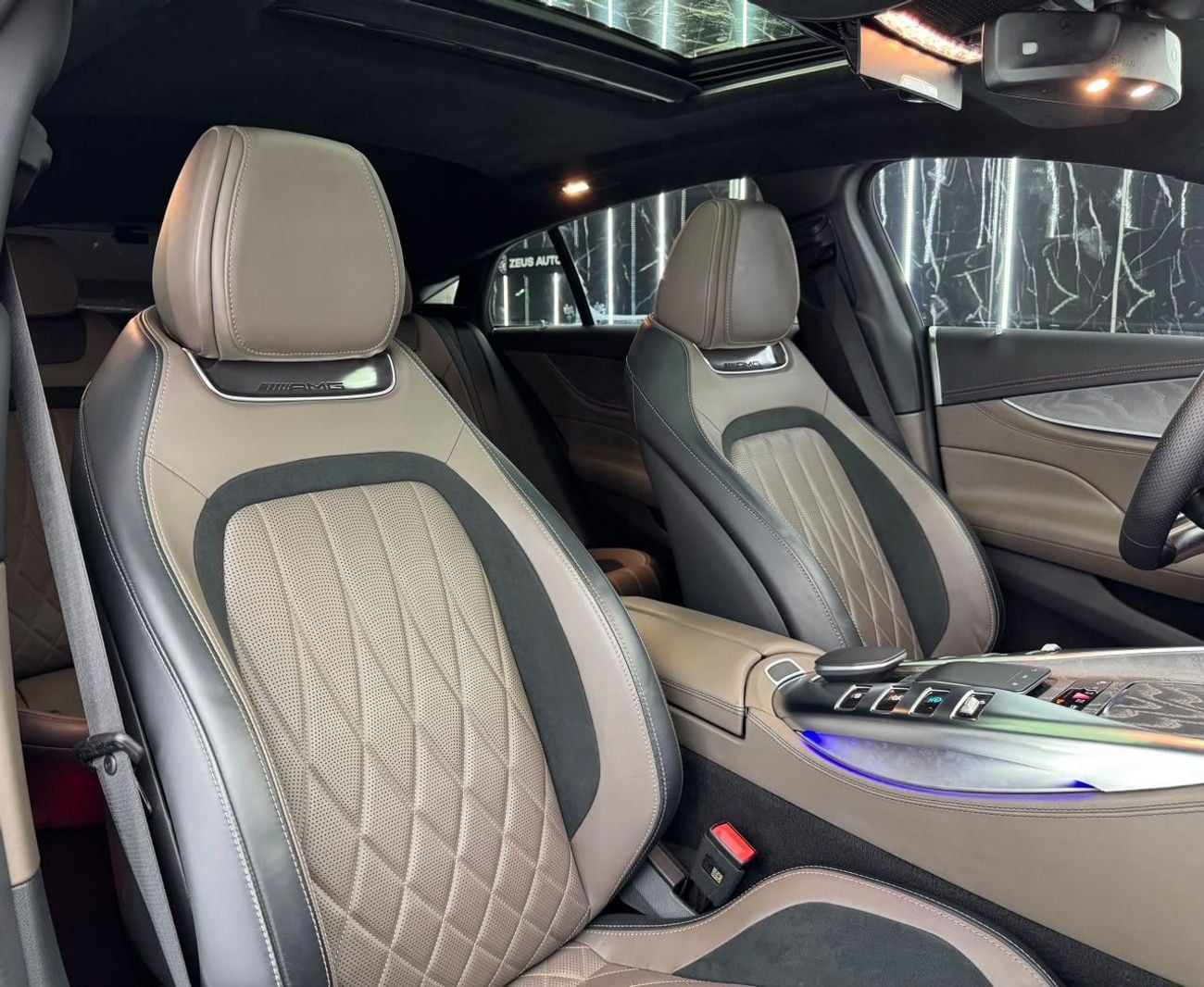 مرسيدس بنز AMG GT 43