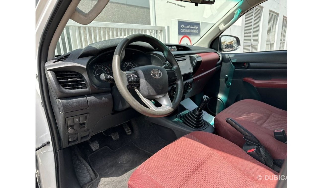 Toyota Hilux GL GCC 4W