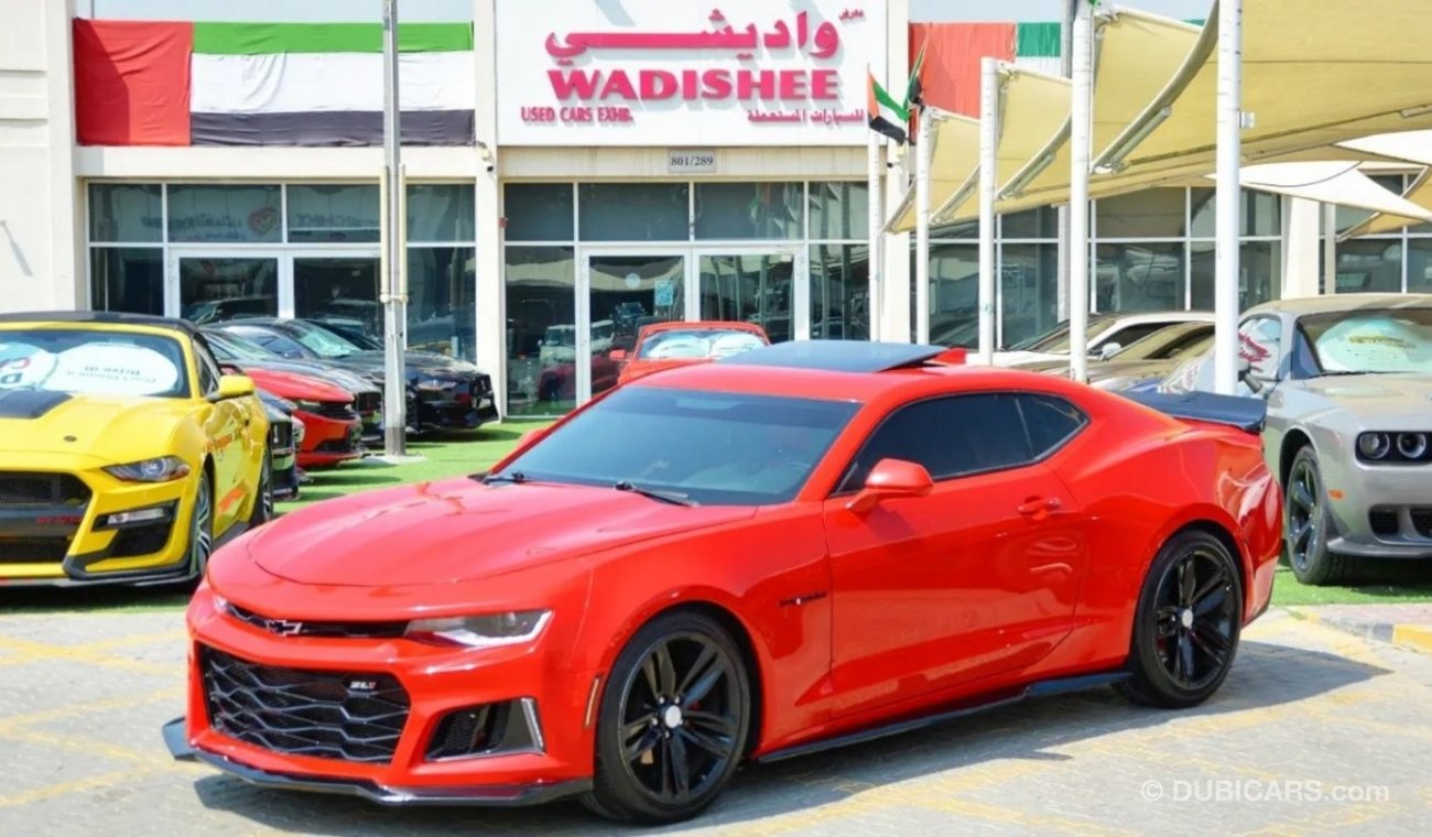 Chevrolet Camaro LT RS Camaro RS V6 3.6L 2018/Original AirBags/SunRoof/Leather Interior/ZL1 Kit/Excellent Condition