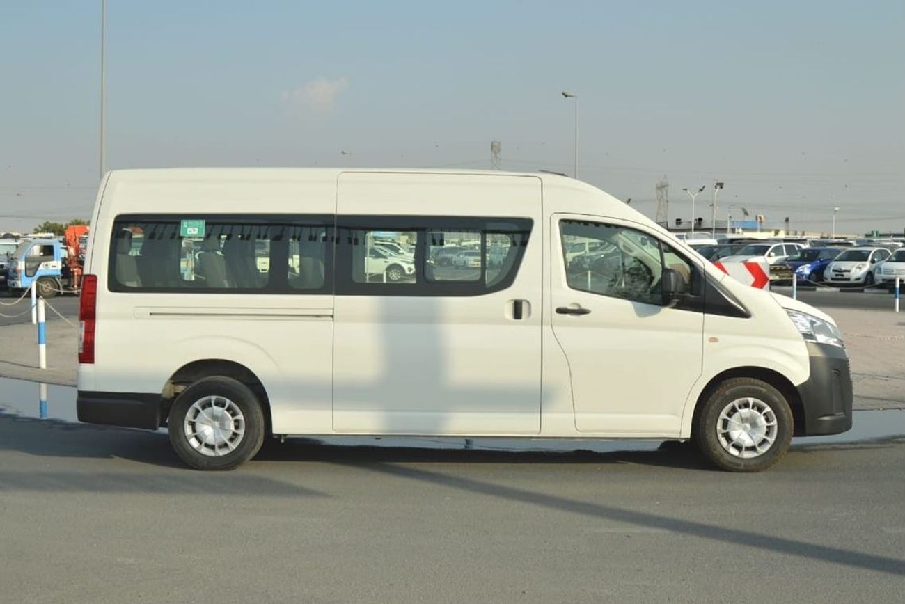 Toyota Hiace Commuter 3.5L M/T