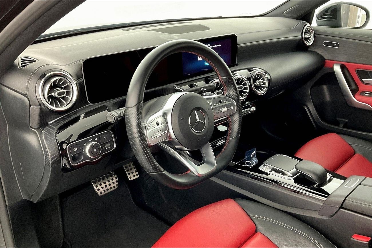 Mercedes-Benz A 250 Premium +