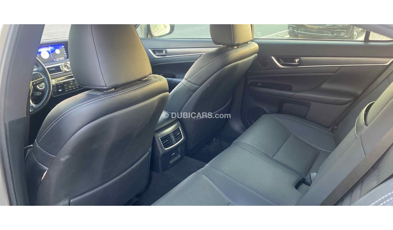 لكزس GS 350 Full option F sport