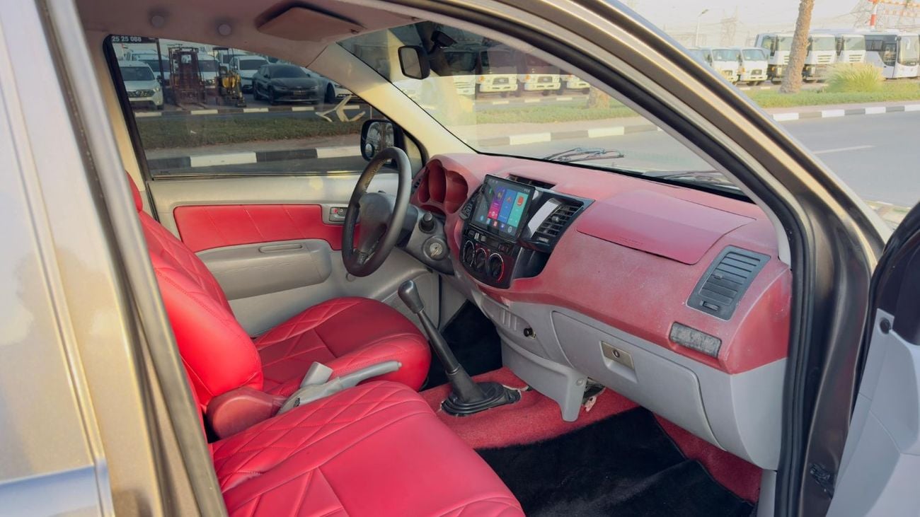 تويوتا هيلوكس -