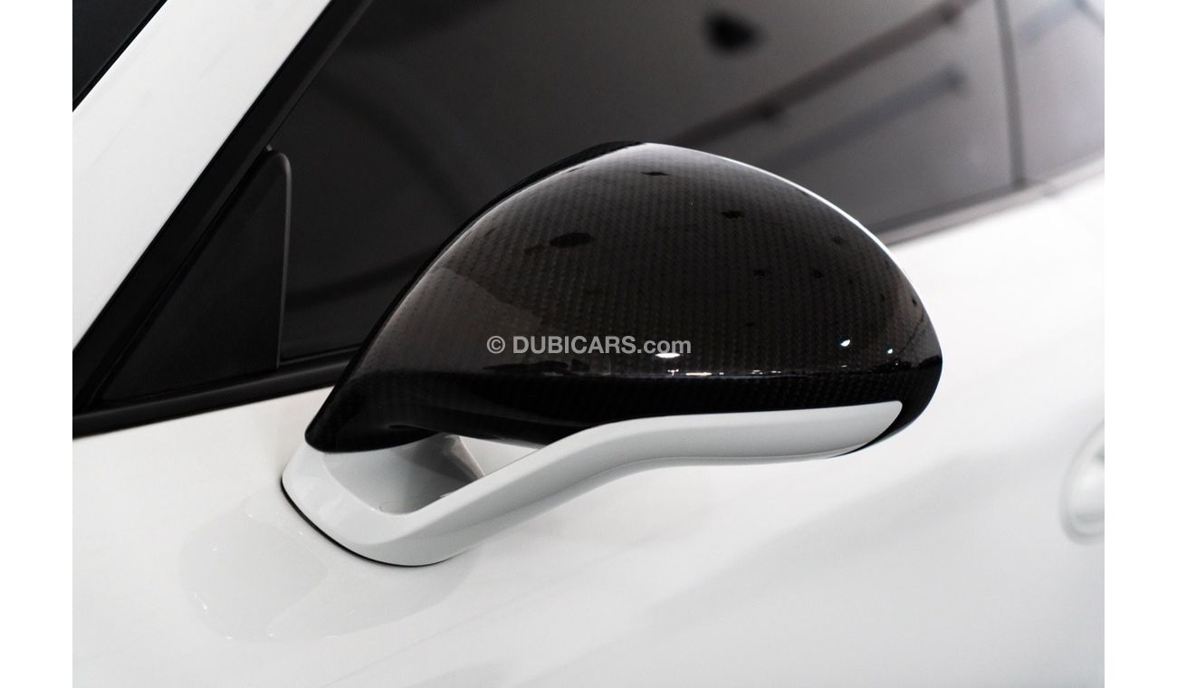 بورش 911 2014 Porsche 911 Turbo S / Full Porsche Service History & Porsche Warranty