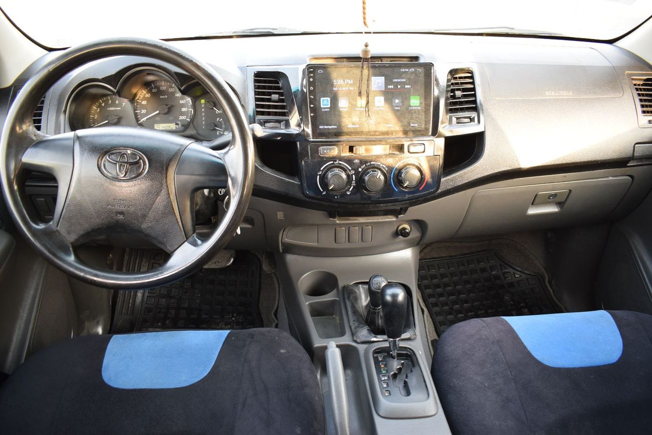 Toyota Hilux Toyota Hilux Pick up d/c 2.7 ltr 4x4, Full option. Automatic Transmission