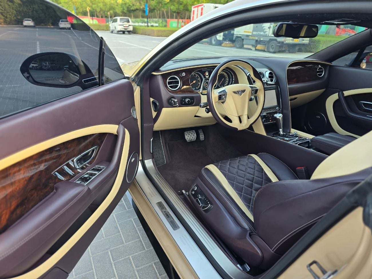 Bentley Continental 2017 Bentley Continental GT V8 S | GCC Specs | Pristine Condition | low mileage | accident free |