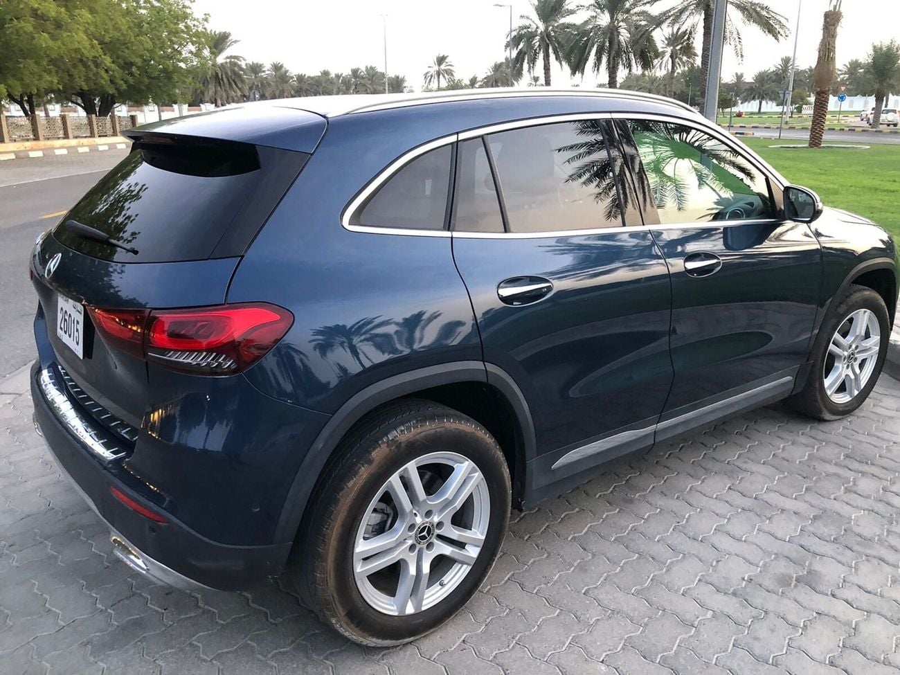 Mercedes Benz GLC250 2.0L