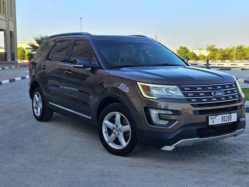 Ford Explorer GCC XLT Full Option Top With Panoramic Roof Premium Condition Single Owner SUV