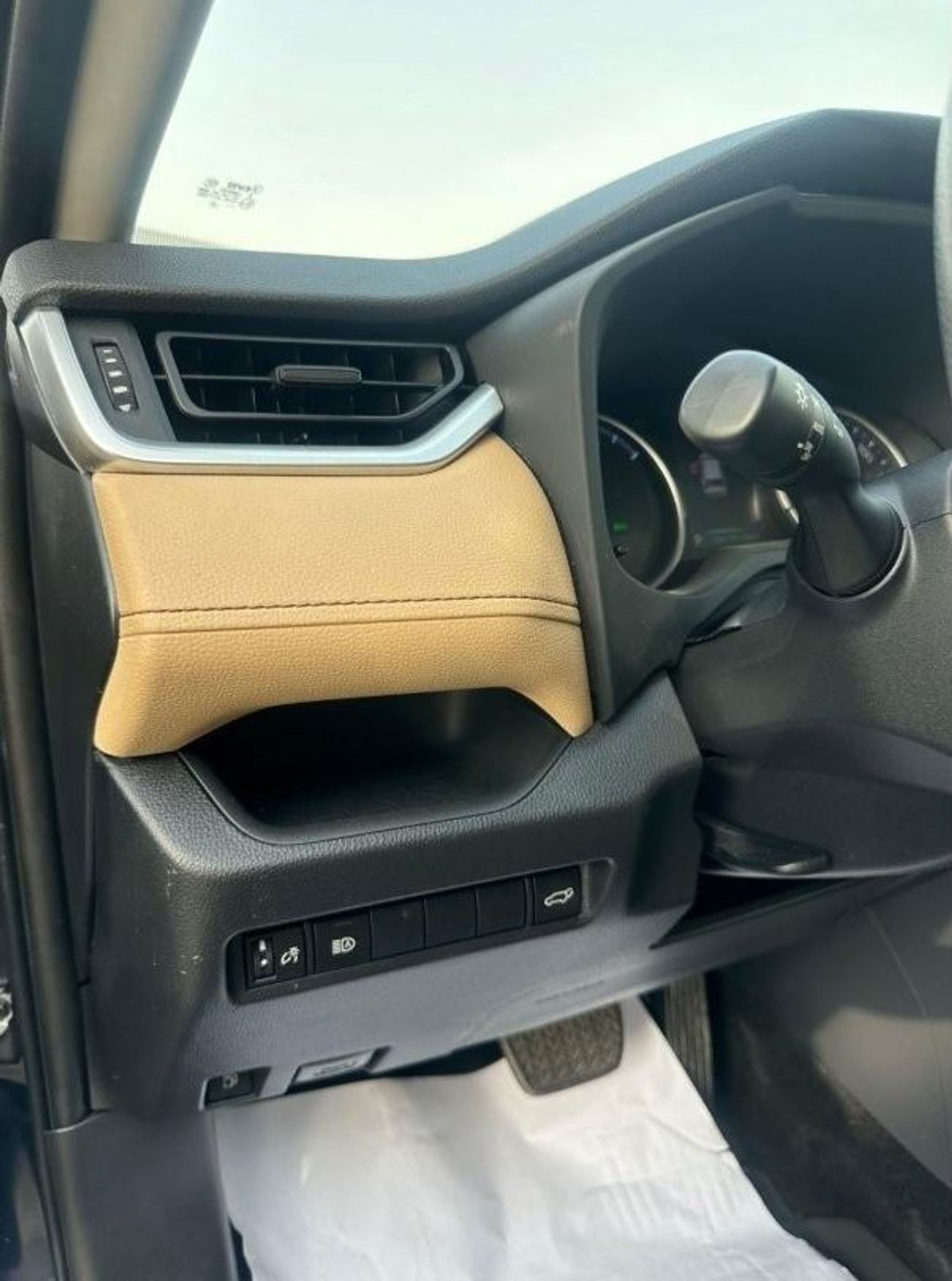 Toyota RAV4 hybrid Toyota Rav4 XLE 2020