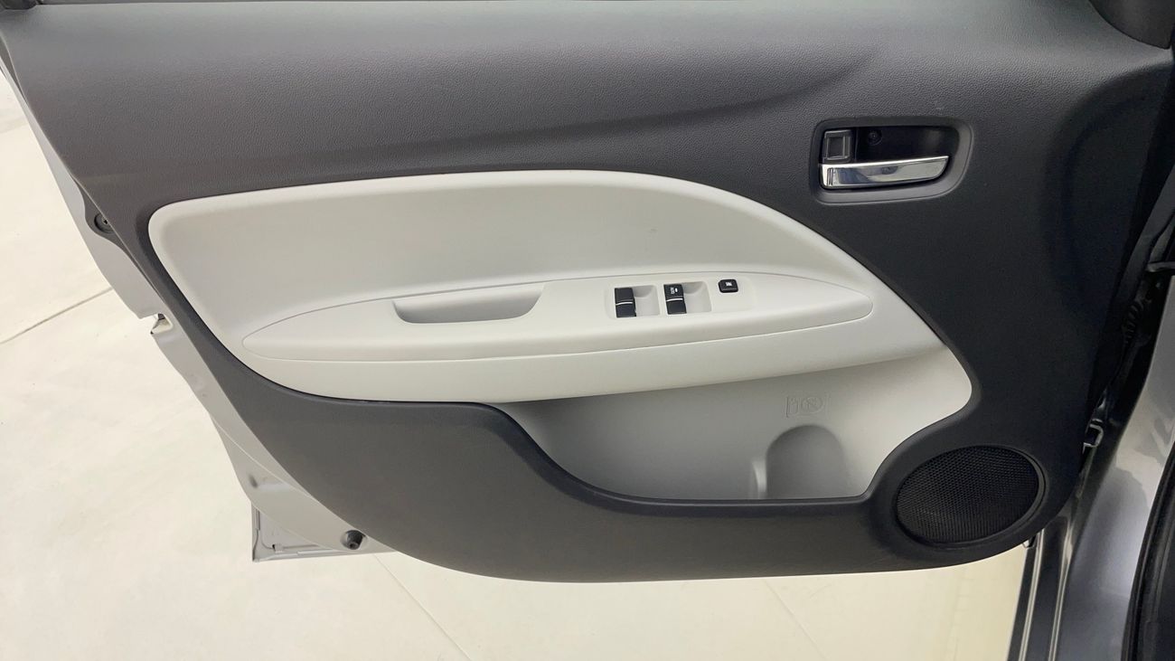 ميتسوبيشي اتراج GLX HIGHLINE 1.2 | بدون دفعة مقدمة | اختبار القيادة في المنزل