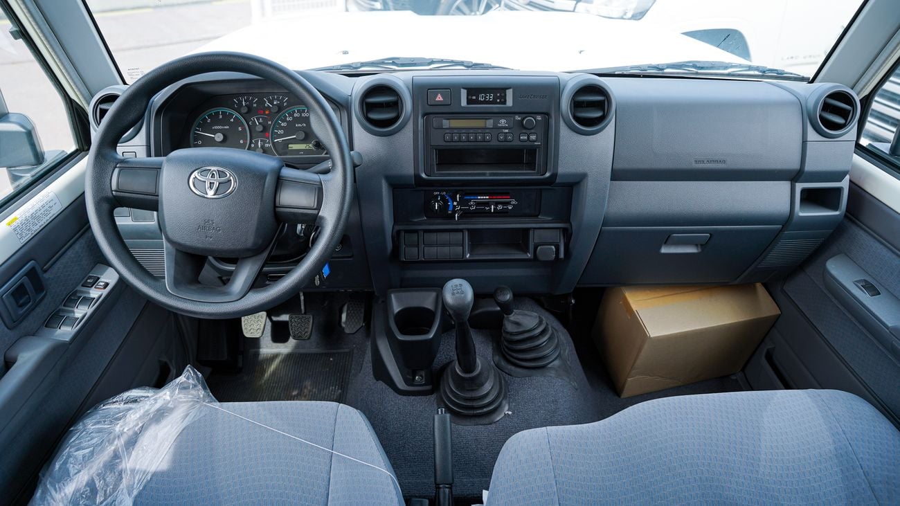 تويوتا لاند كروزر 70