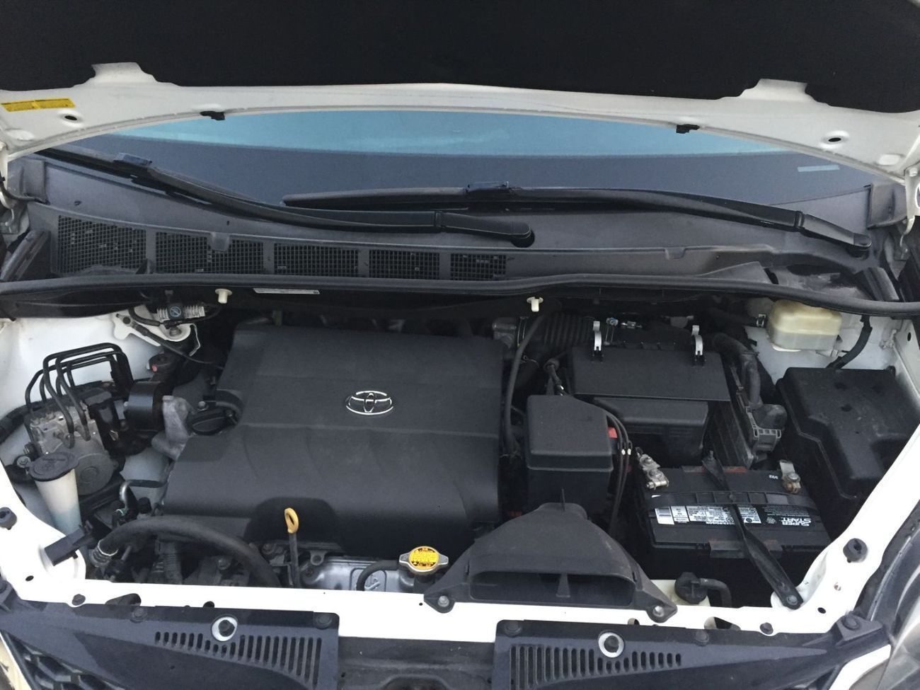 Toyota Sienna Toyota Sienna 2016 – 3.5L V6 | Petrol | Automatic | American Specs
