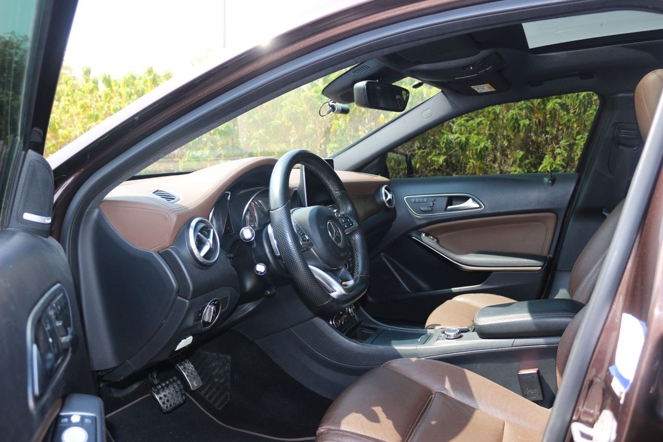 Mercedes Benz GLA250 MERCEDES GLA 250 4MATIC GULF SPEC FULLY LOADED