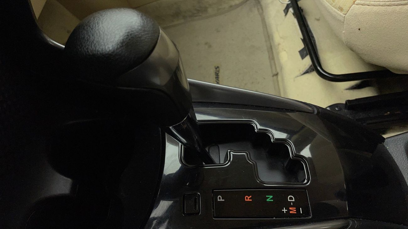 تويوتا يارس SE 1.5 | بدون دفعة مقدمة | اختبار القيادة في المنزل