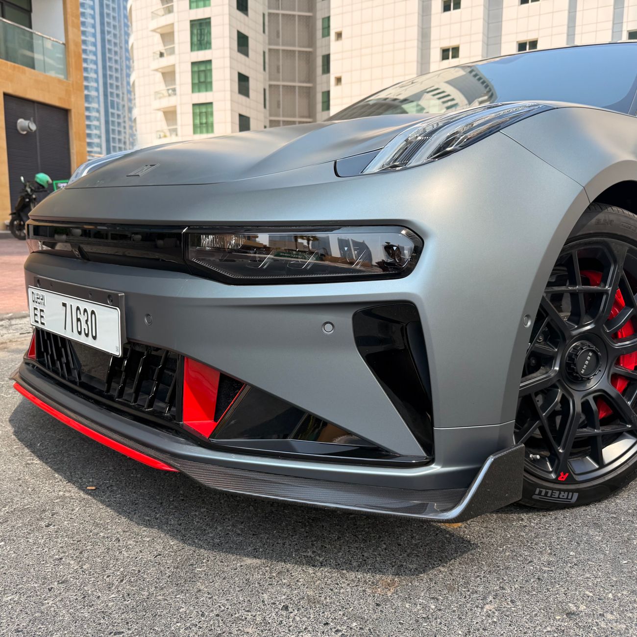 Zeekr 001 FR SPORT 4 MOTORS AWD 1300 H/P