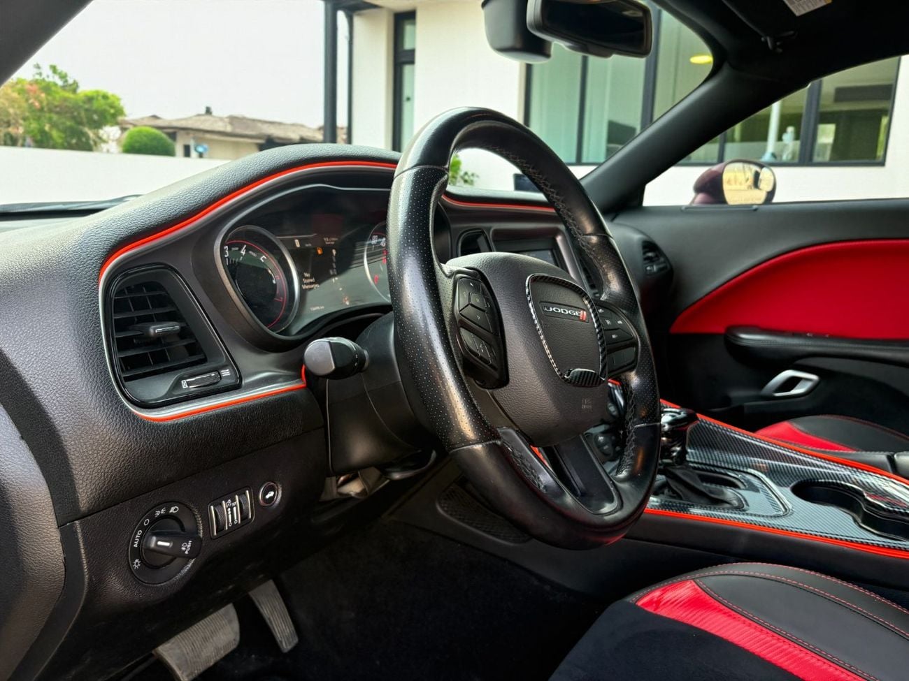 Dodge Challenger R/T 5.7L (370 HP)