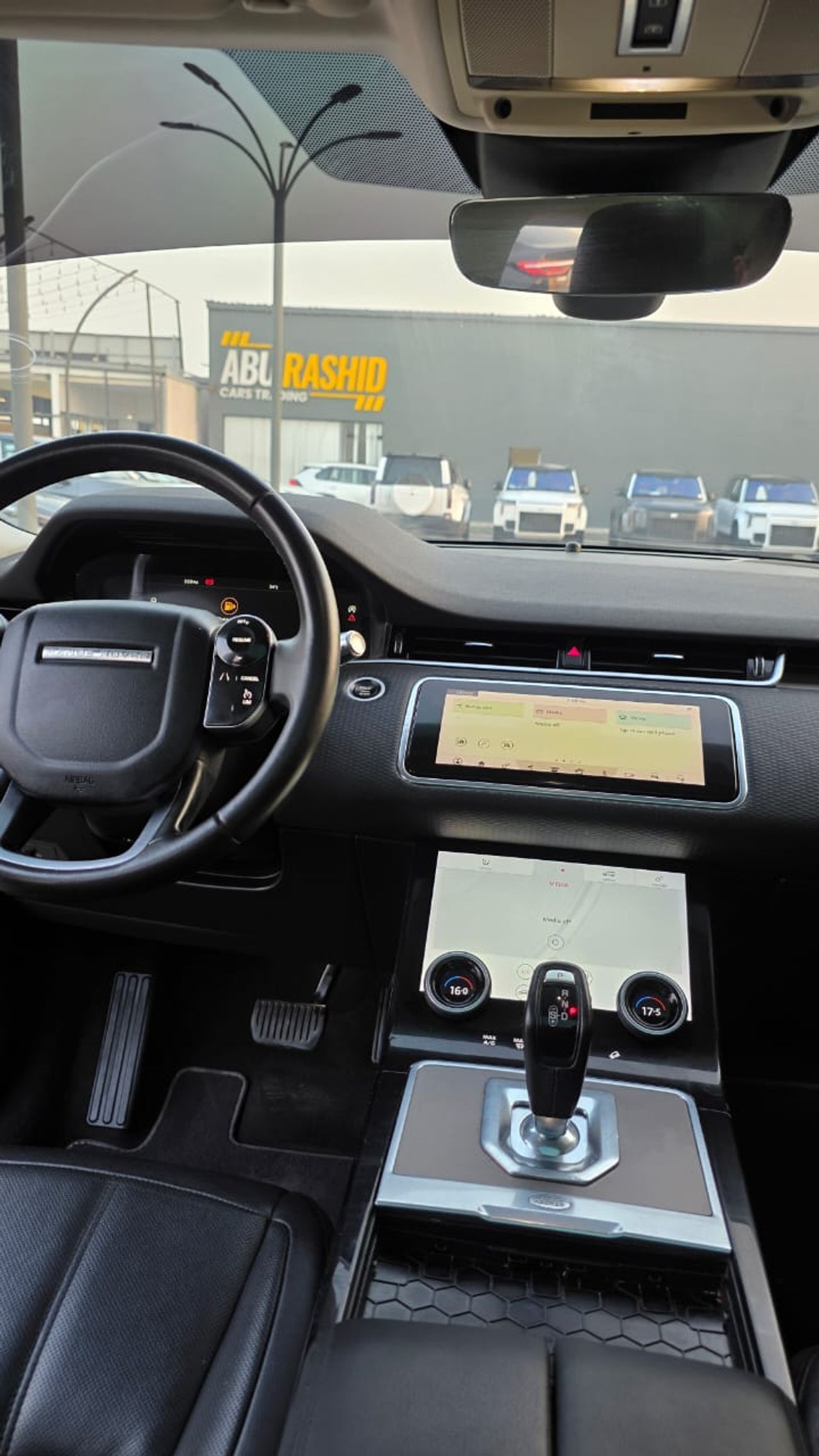 لاند روفر رانج روفر إيفوك P200 R-Dynamic HSE 2.0L