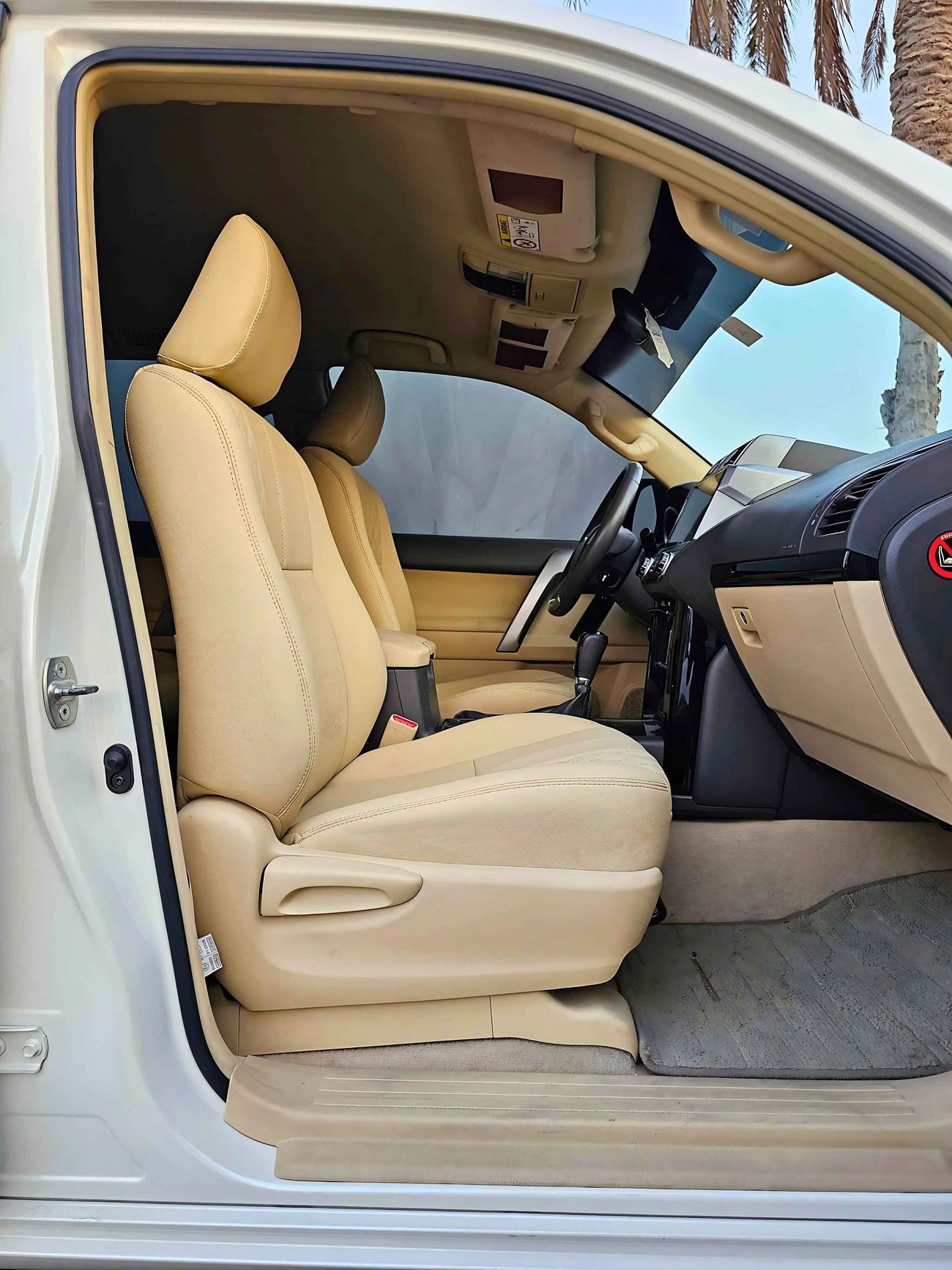 Toyota Prado GXR V6/ GCC/ LEATHER/ DVD+CAMERA/ ORG KMS/ ORG PAINT/ SPARE UP/ 1309 MONTHLY/ LOT# 96226