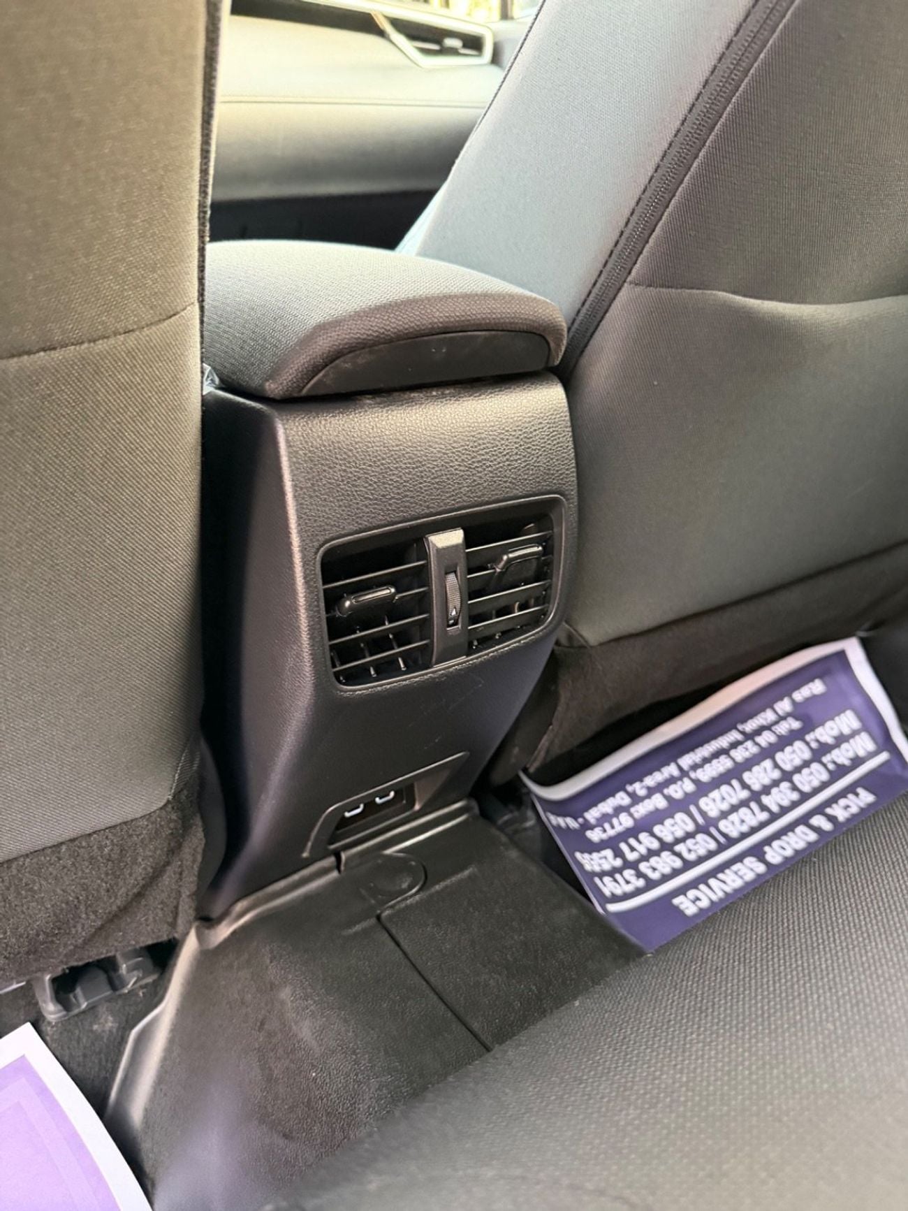 تويوتا كورولا كروس 2024 XLE 2.0L AWD PUSH START CANADA SPEC