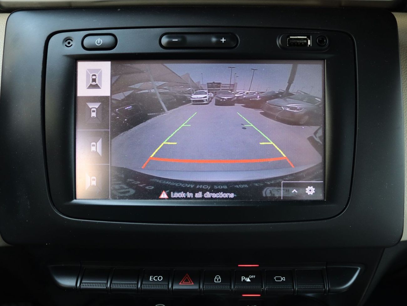 Renault Duster ACCIDENTS FREE - GCC - PERFECT CONDITION INSIDE OUT - ENGINE 1600 CC - FULL OPTION