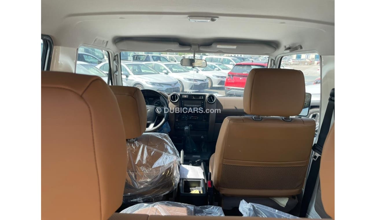 Toyota Land Cruiser 70