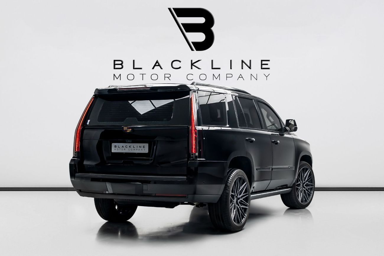 Cadillac Escalade Std 6.2L 2017 Cadillac Escalade, 1 Year Warranty, Full Service History, Low KMs, GCC