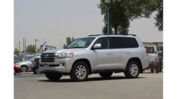 Toyota Land Cruiser 5.7 V8 - 2020 Model available for local and export. EXPORT PRICE GIVEN
