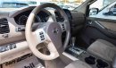 Nissan Pathfinder SE