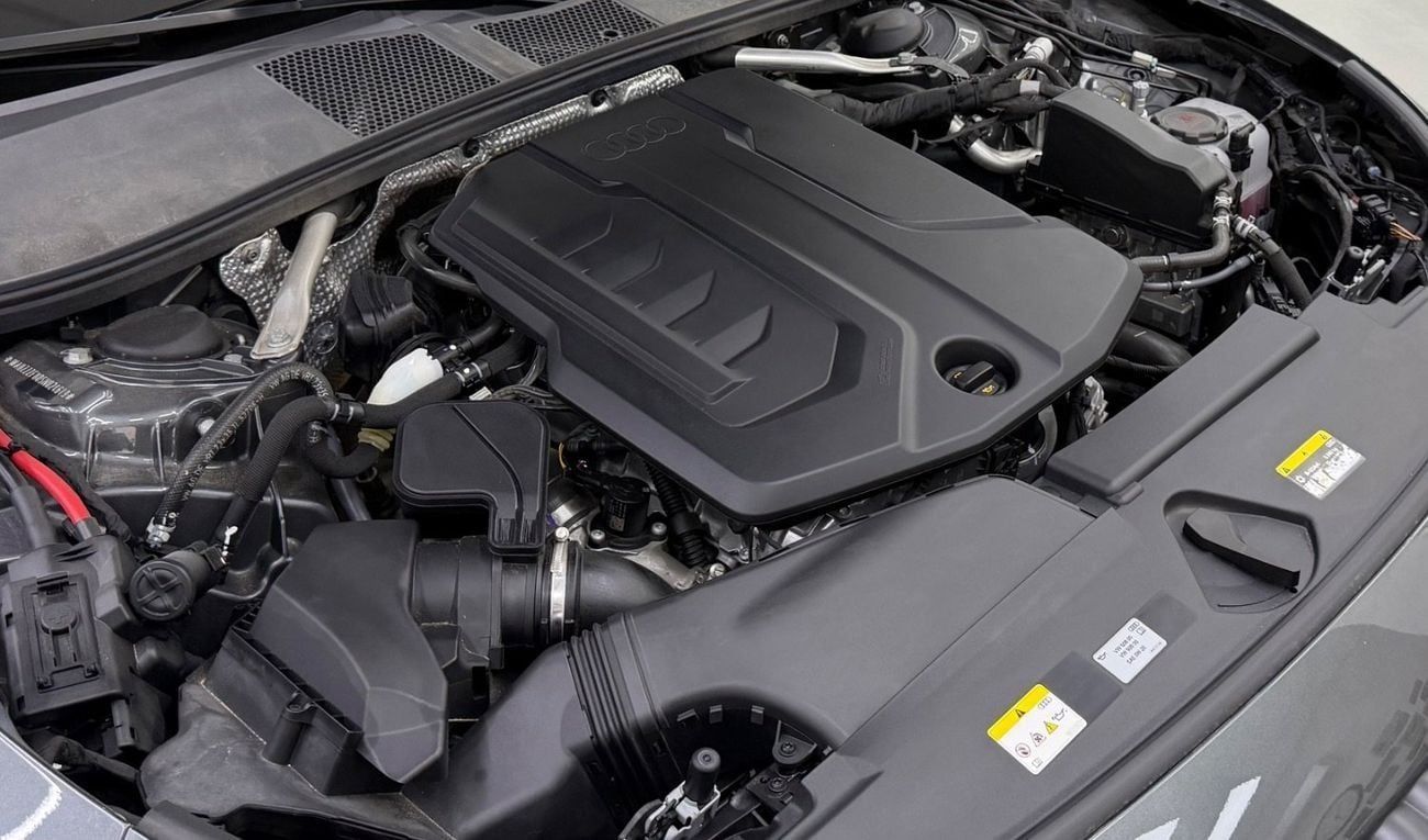 Audi A5 GCC .. Warranty .. Service .. Original paint .. PPF