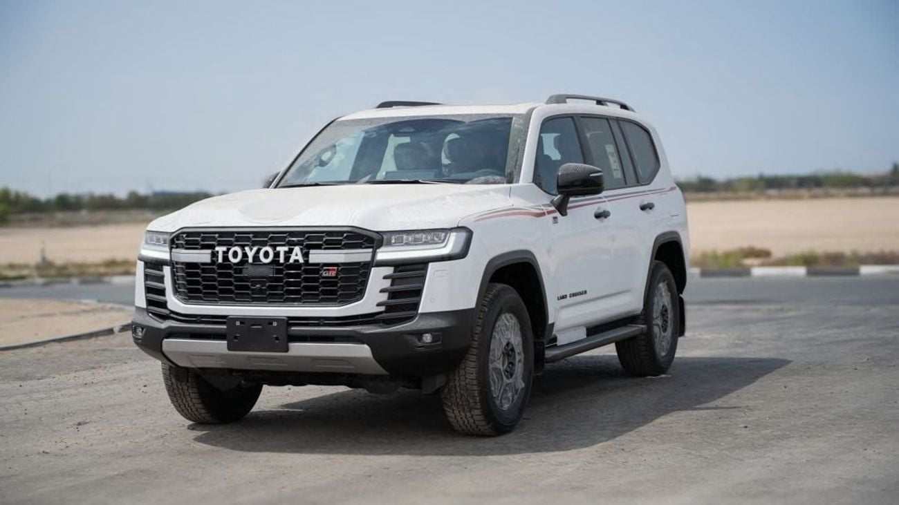 تويوتا لاند كروزر Toyota LC300 GR-S 3.3L 2025 Full