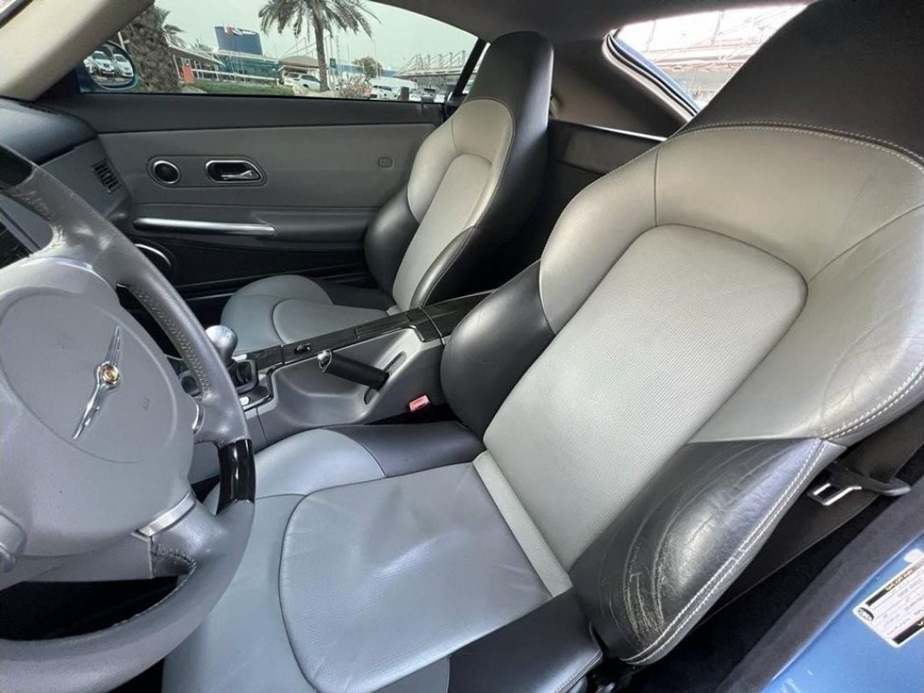 Chrysler Crossfire LIMITED CHRYSLER CROSSFIR 2006 GCC IN LOW MILEAGE