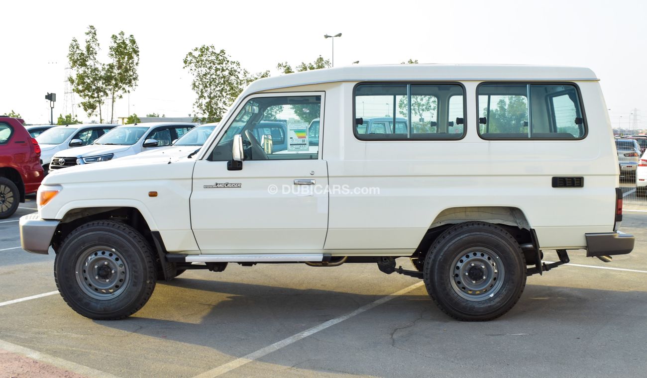 Toyota Land Cruiser 70 4.0 V6